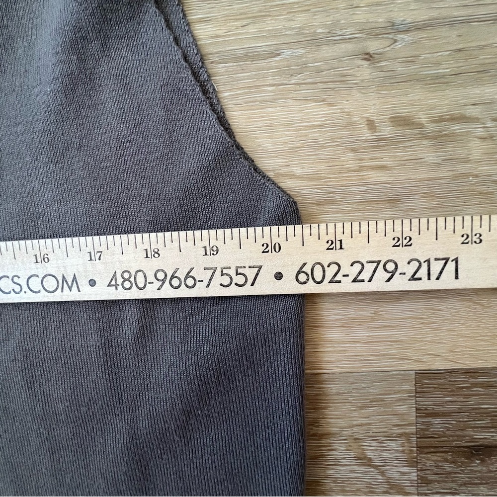 Ontwelfth White Brown Top, size 3X, lovely fabric gem buttons quality material - Picture 11 of 11